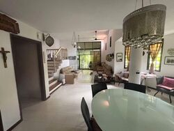 Tai Hwan Park (D19), Terrace #548874581
